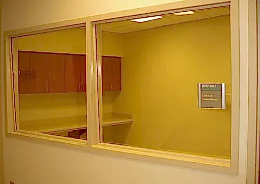 KURŞUNLU AHŞAP GÖZETLEME ÇERÇEVE